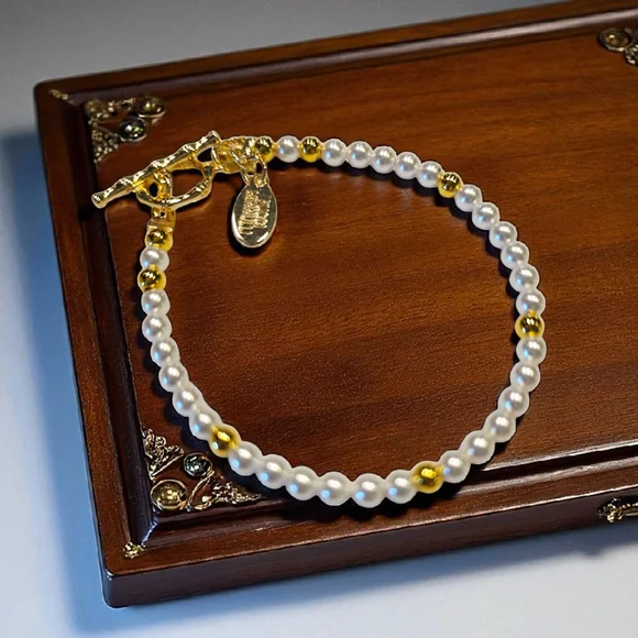 SALE!! White Pearl and 14K Gold-Filled Bracelet NWT - Picture 2 of 3